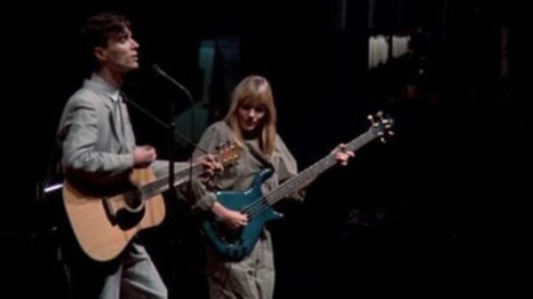 David Byrne and Tina Weymouth in a scene from 'Stop Making Sense'