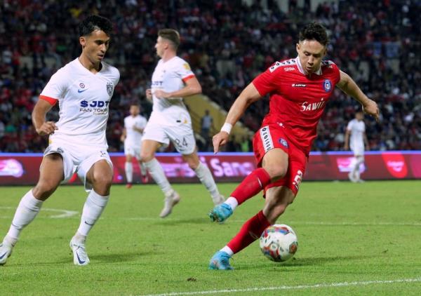 JDT extend winning run in Super League